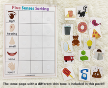 Load image into Gallery viewer, Five Senses Busy Book Activity